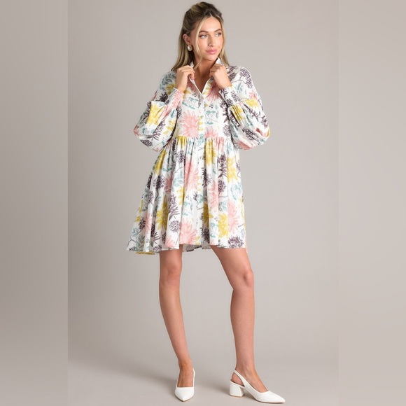 NWT-Ivory Floral Print Dress- AURA - Picture 3 of 9